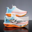 Lightweight breathable running shose with carbon plate for speed & comfort.